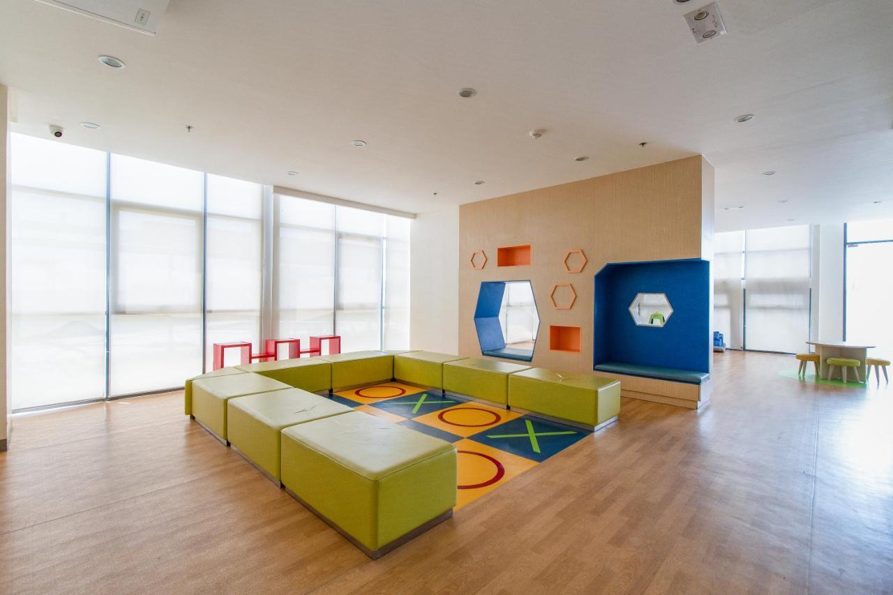 Omp 15C-T2, Seaview, Pool & Beach Access, Near Airport, Fast Wi-Fi, Netflix Punta Engaño المظهر الخارجي الصورة